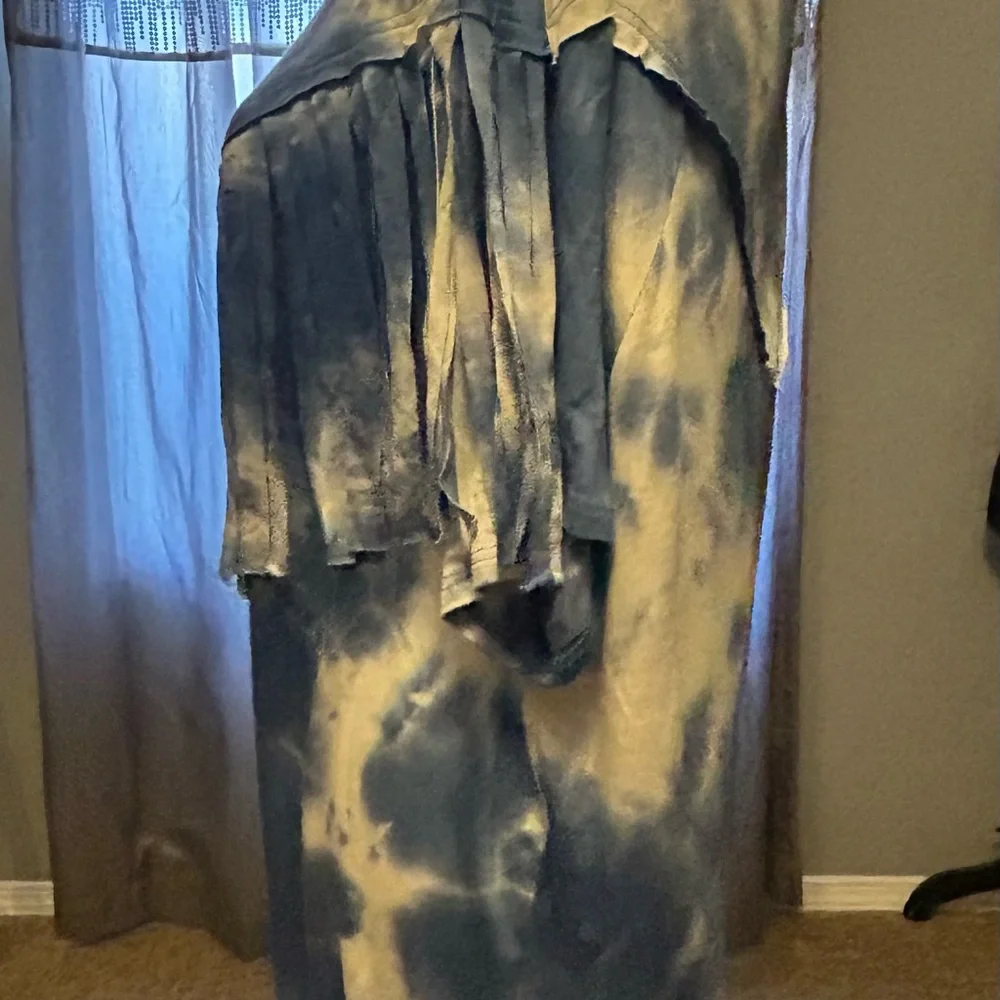 Vine & Love Blue and White Fringe Blouse - Picture 3 of 6